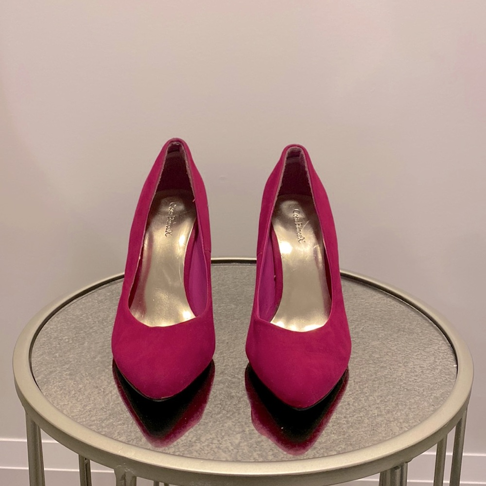 Pink kitten heel